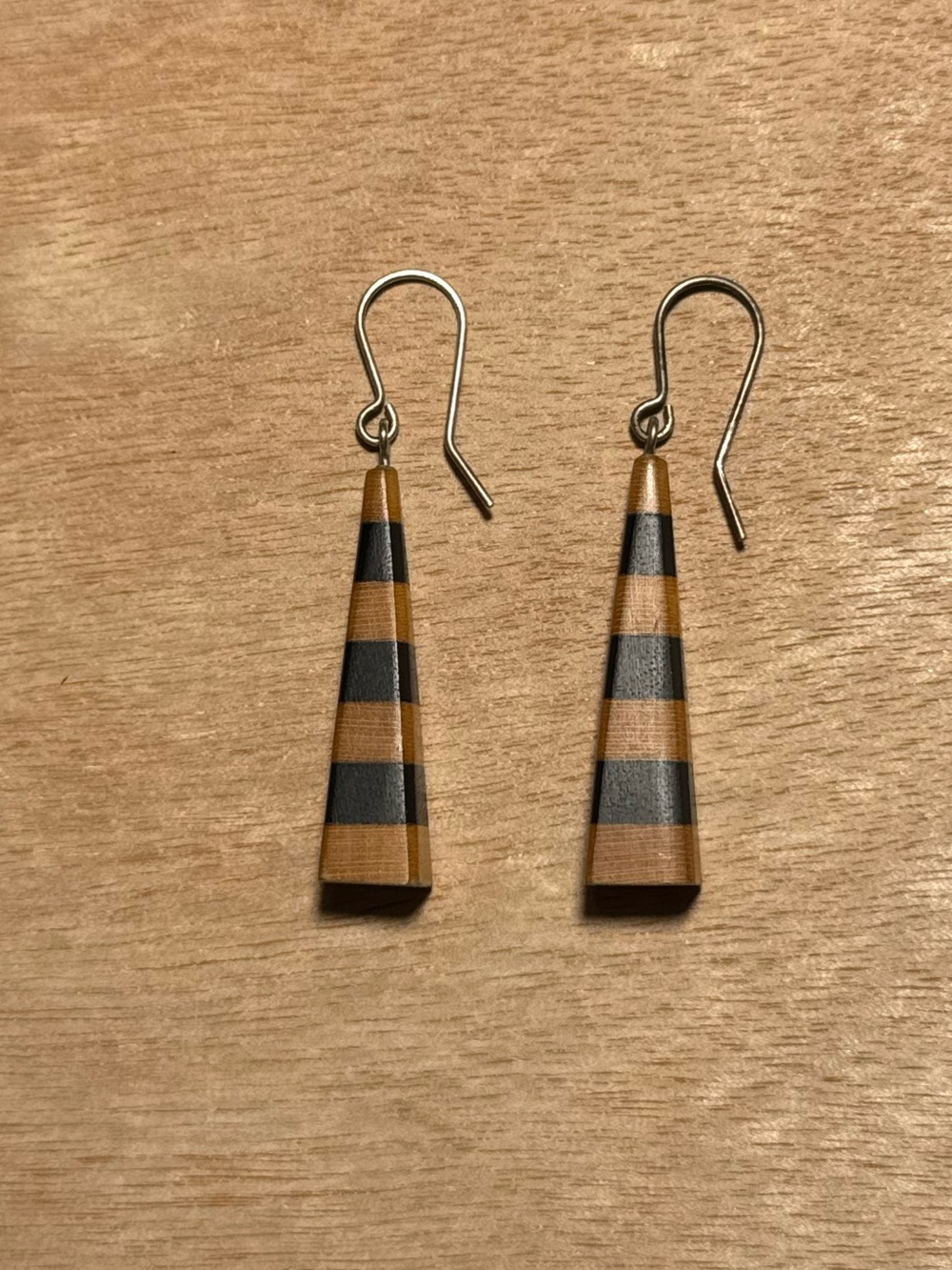 Striped Wood Teardrop Dangle Earrings - Brown & Black